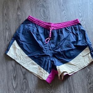 Lulu wind shorts